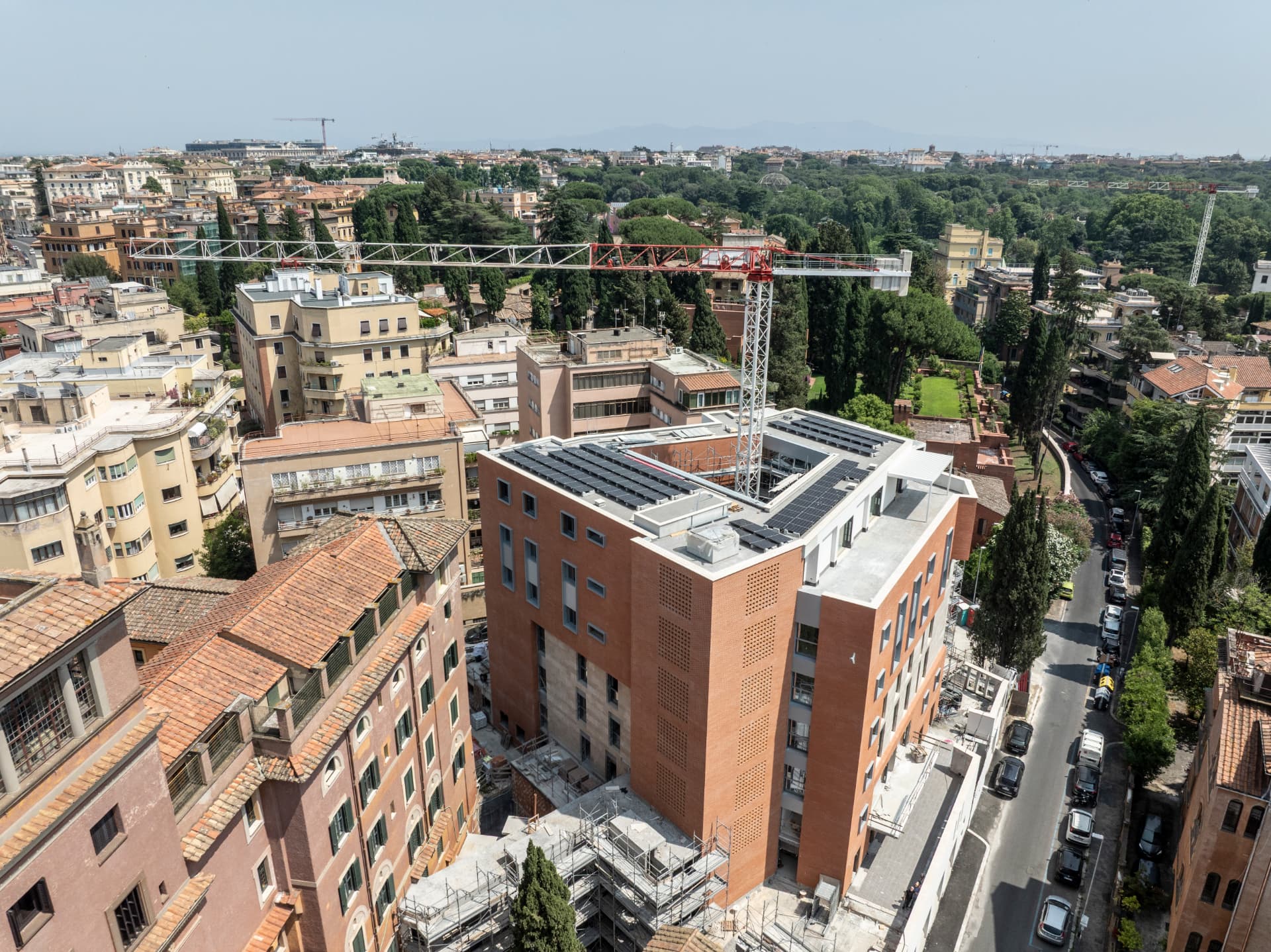 Prospetto principale del complesso residenziale completato